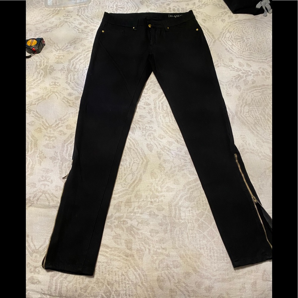 BlankNYC skinny jeans with zipper detail
